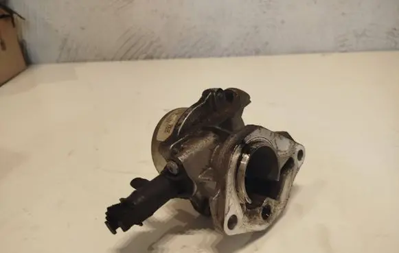 Renault Kangoo II Vacuum pump 146505272R 705641000 16T3330785