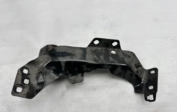 Audi A6 S6 C7 4G Fender mounting bracket 4G0805463