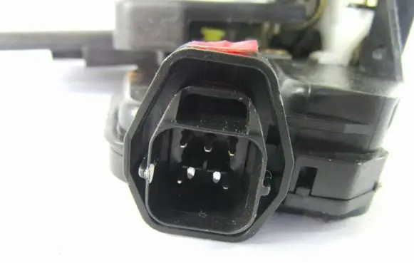KIA Opirus Front door lock