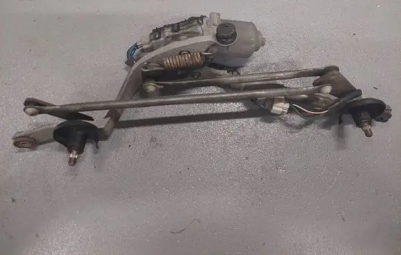 Toyota Auris 150 Front wiper linkage and motor 8511002190