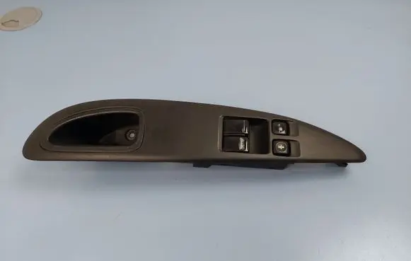 Nissan Primera Electric window control switch 25401AV600 C8DD703N