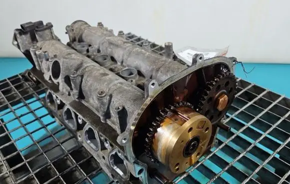 Engine head