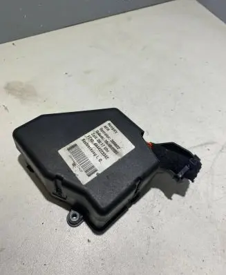 Audi A6 S6 C6 4F Fuse box set 8D2941824