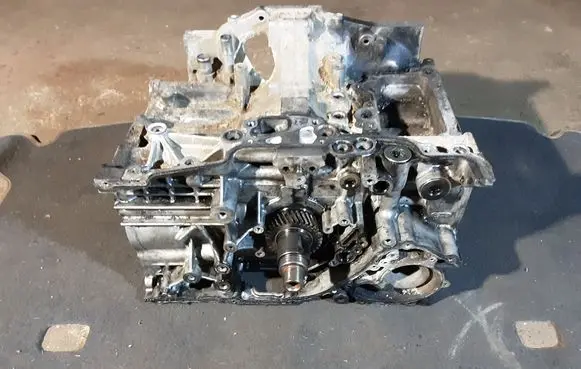 Subaru Forester SH Engine block BB8633443 07178E 75592
