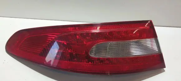 Jaguar XF Rear/tail lights 8X2313405BC