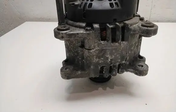Volkswagen Crafter Generator/alternator 0009060700 03L903024B 312000396