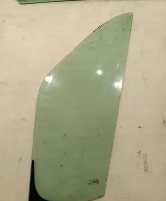 Renault Master III Front triangle window/glass AS2M3240DOT682 43R001582
