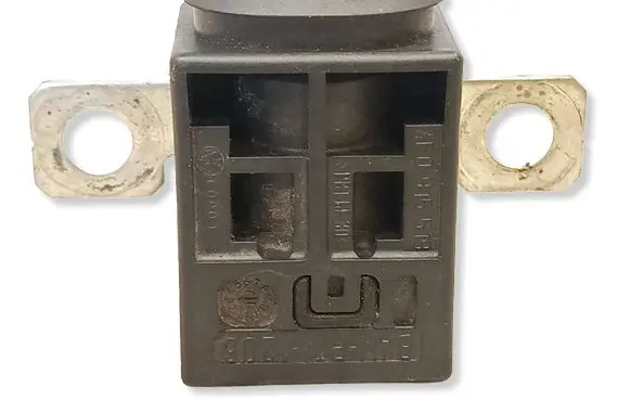 Audi Q7 4L Battery relay fuse 4F0915519