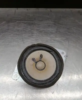Toyota Aygo AB10 Front door speaker 861600H010