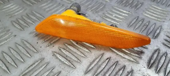 Alfa Romeo 156 Front fender indicator light 02132000