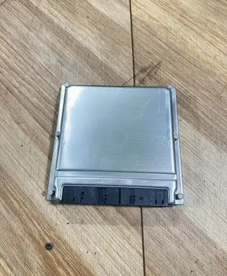 Mercedes-Benz E W211 Engine control unit/module A1121533179 26RT0000 0261208169