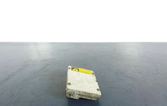 Saab 9-3 Ver2 Voltage converter/converter module 5DV008290-00