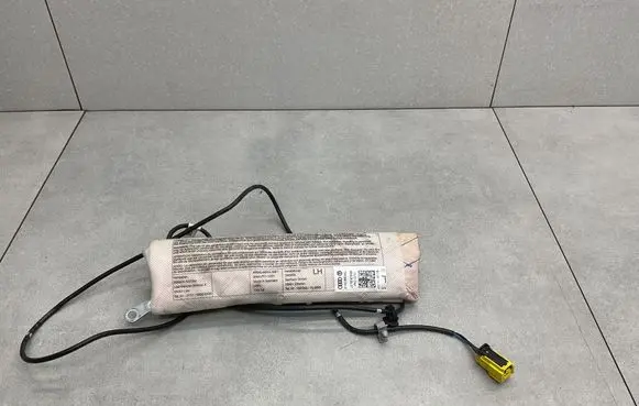 Volkswagen Sharan Seat airbag 7N0880241A