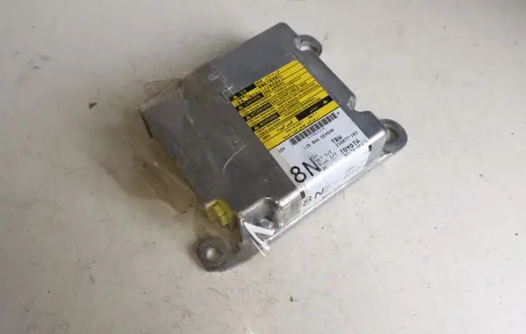Toyota Corolla Verso AR10 Airbag control unit/module 891700F070
