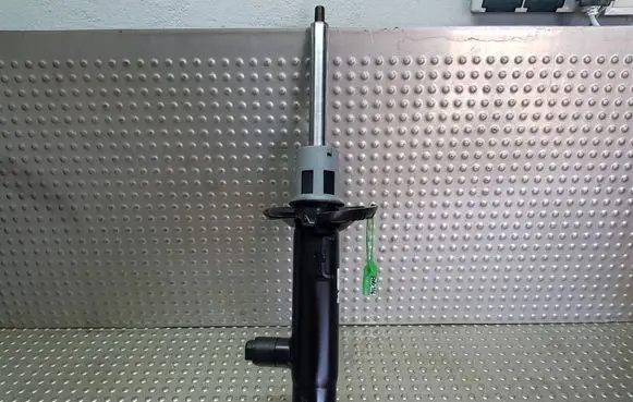 Audi Q4 e-tron Front shock absorber/damper S26371346 1EA413032P