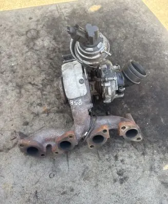Volkswagen PASSAT B6 Turbo 03G253019N 75704210