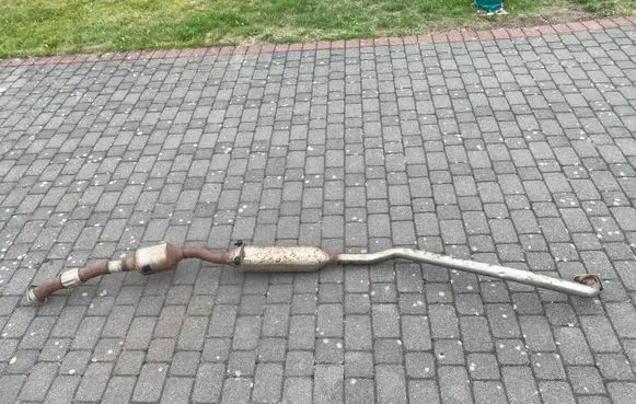 Toyota Avensis T250 Muffler/silencer 30H07