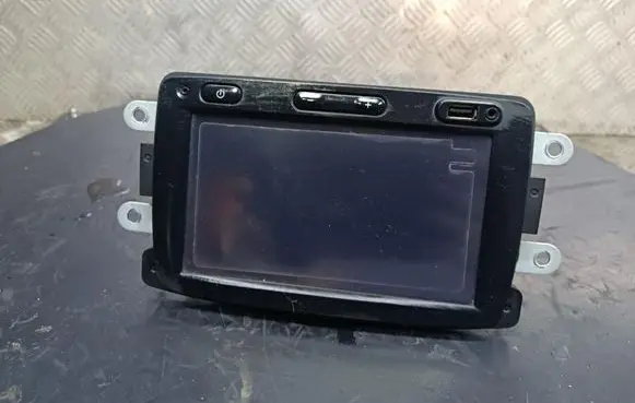 Opel Vivaro Radio/CD/DVD/GPS head unit