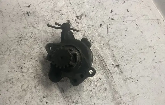 Mitsubishi Pajero Vacuum pump