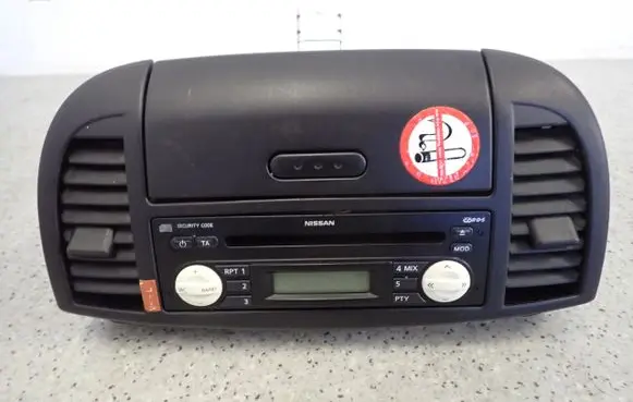 Nissan Micra Radio/CD/DVD/GPS head unit 