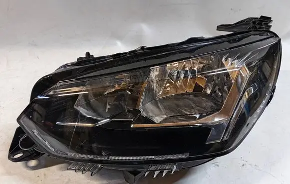 Peugeot 208 II Headlight/headlamp 9823194080