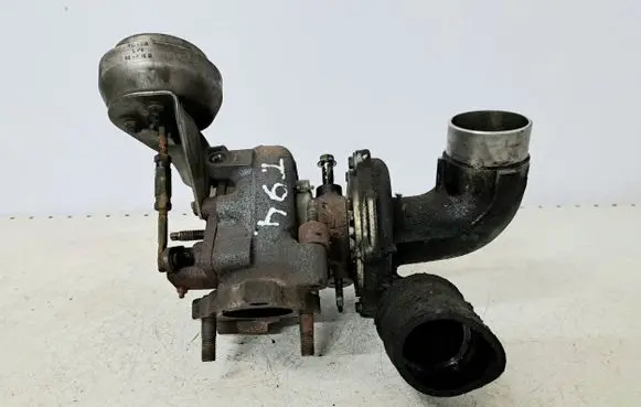 Toyota Corolla Verso AR10 Turbo