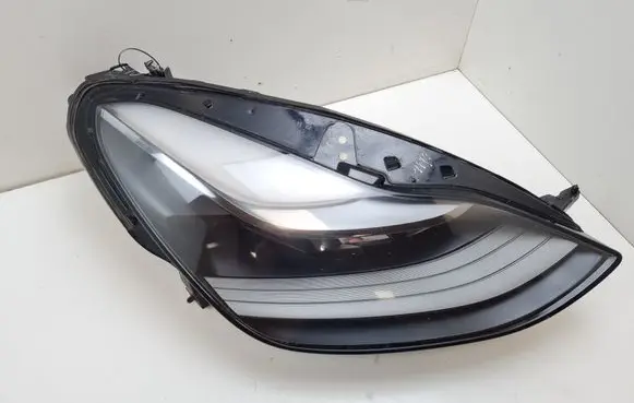 Tesla Model 3 Headlight/headlamp 151495300C P153292502C