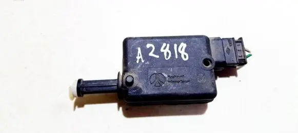 Renault Clio I Central locking motor 
