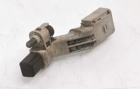 Volkswagen PASSAT B6 Crankshaft position sensor 045906433A