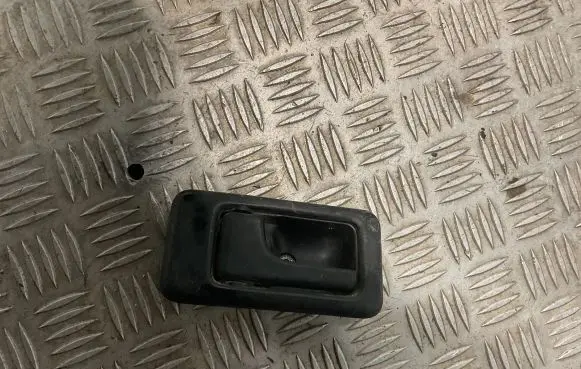 Opel Frontera B Front door interior handle 
