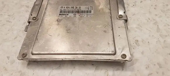 Mercedes-Benz Vito Viano W639 Engine control unit/module ECU A0245457432 0281001987