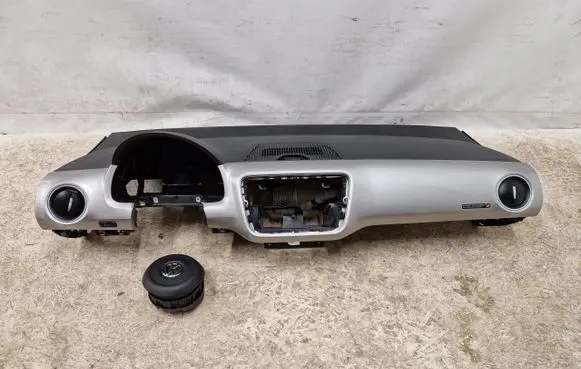Volkswagen Up Dashboard 