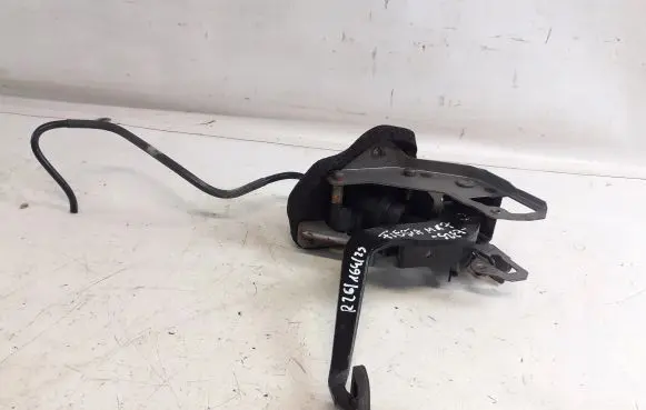 Ford Fiesta Brake pedal