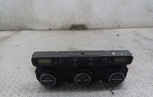 Volkswagen PASSAT B6 Climate control unit