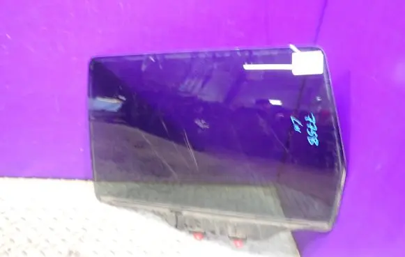 Mitsubishi Outlander Front door window glass four-door