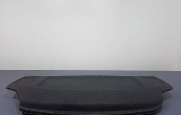 Parcel shelf