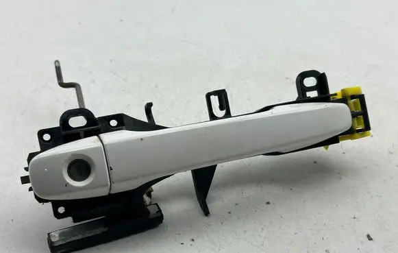 Toyota Prius+ (ZVW40) Front door exterior handle 