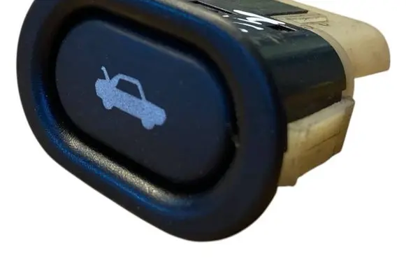 Saab 9-3 Ver1 Tailgate opening switch 4733440 156796