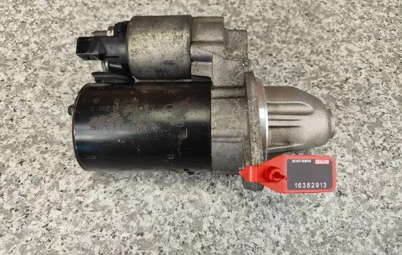 BMW 3 E90 E91 Starter motor 7521123
