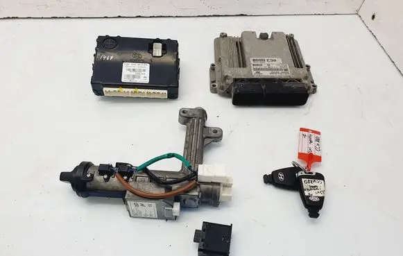 Hyundai ix 55 Engine ECU kit and lock set 391523A000 391203A000 0281015765
