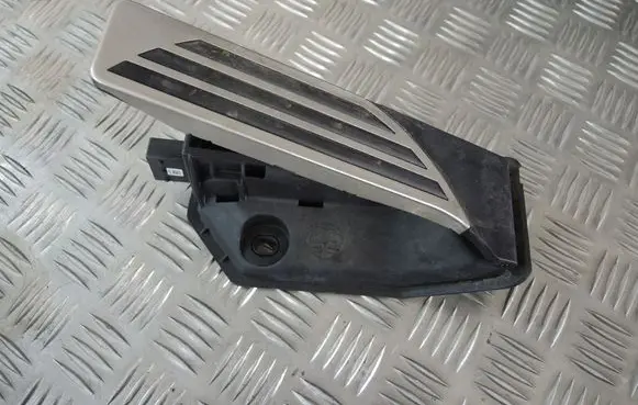 Alfa Romeo Stelvio Accelerator throttle pedal 00505513370