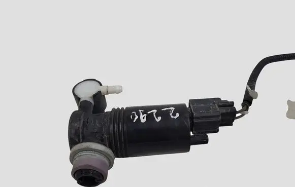 Volvo V40 Windscreen/windshield washer pump 140610C 1026810 993260