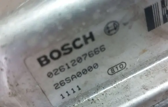 Volvo S80 Engine control unit/module 0261207666 1111 26SA0000