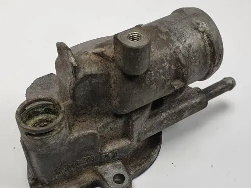 Mercedes-Benz C W204 Thermostat housing A6462001115
