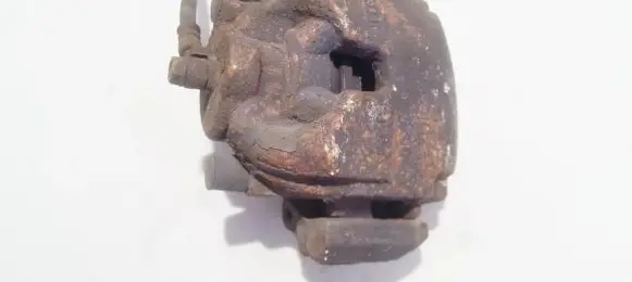 Front brake caliper
