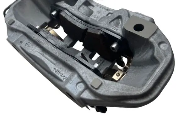 Audi e-tron Front brake caliper 95C615105CR