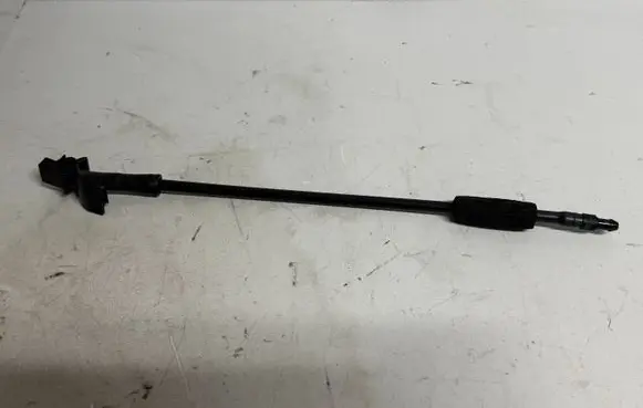 Ford Mustang VI Windshield washer spray nozzle B630B