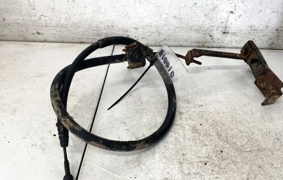 Handbrake/parking brake wiring cable