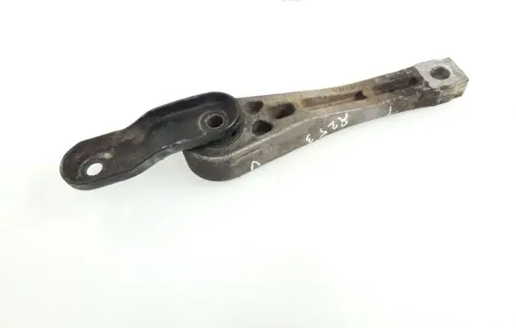Volkswagen Touran I Engine mount bracket 1K0199855L