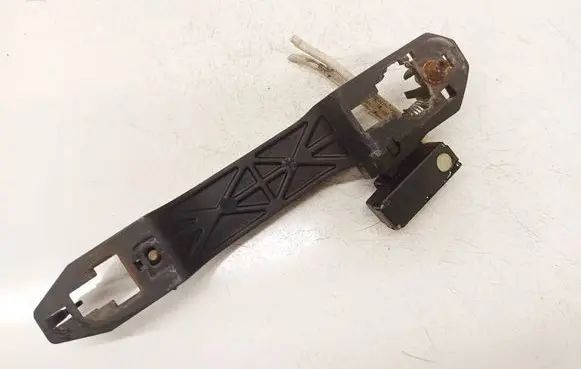 Toyota Avensis T250 Front door exterior handle 242304